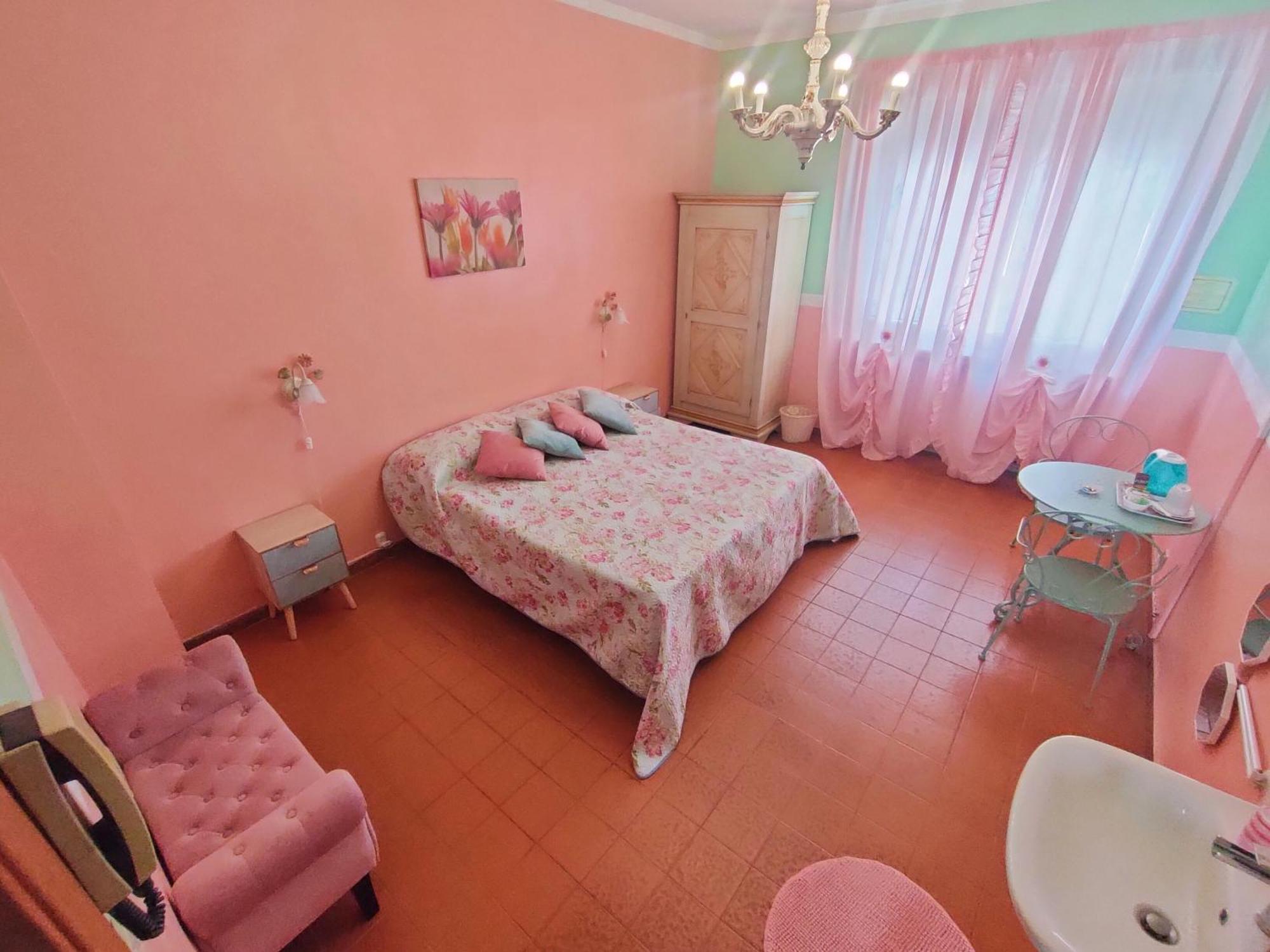 Hotel Serenella Turin Ngoại thất bức ảnh